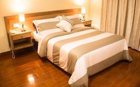 Hotel Charlies Place